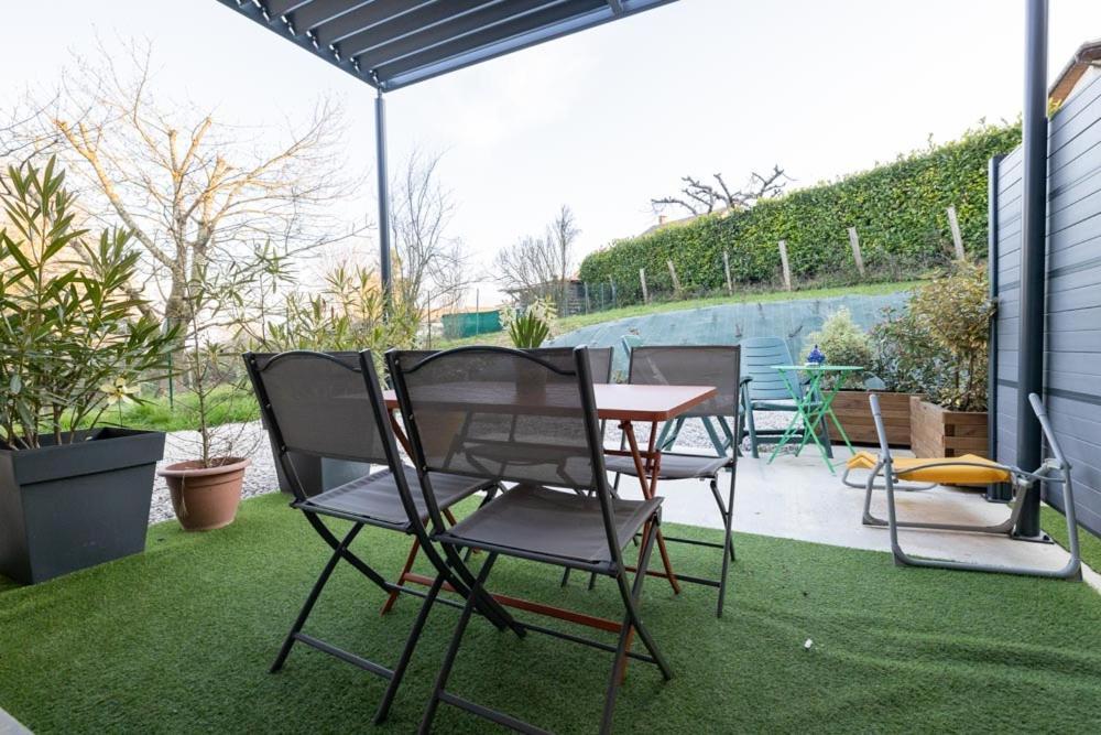 L'Escapade Dauphinoise, Gite 2 Chambres Avec Terrasse Et Clim Beaucroissant Extérieur photo