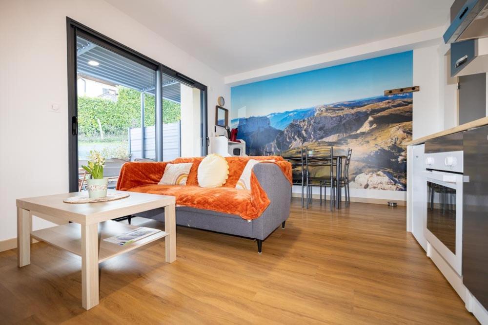 L'Escapade Dauphinoise, Gite 2 Chambres Avec Terrasse Et Clim Beaucroissant Extérieur photo